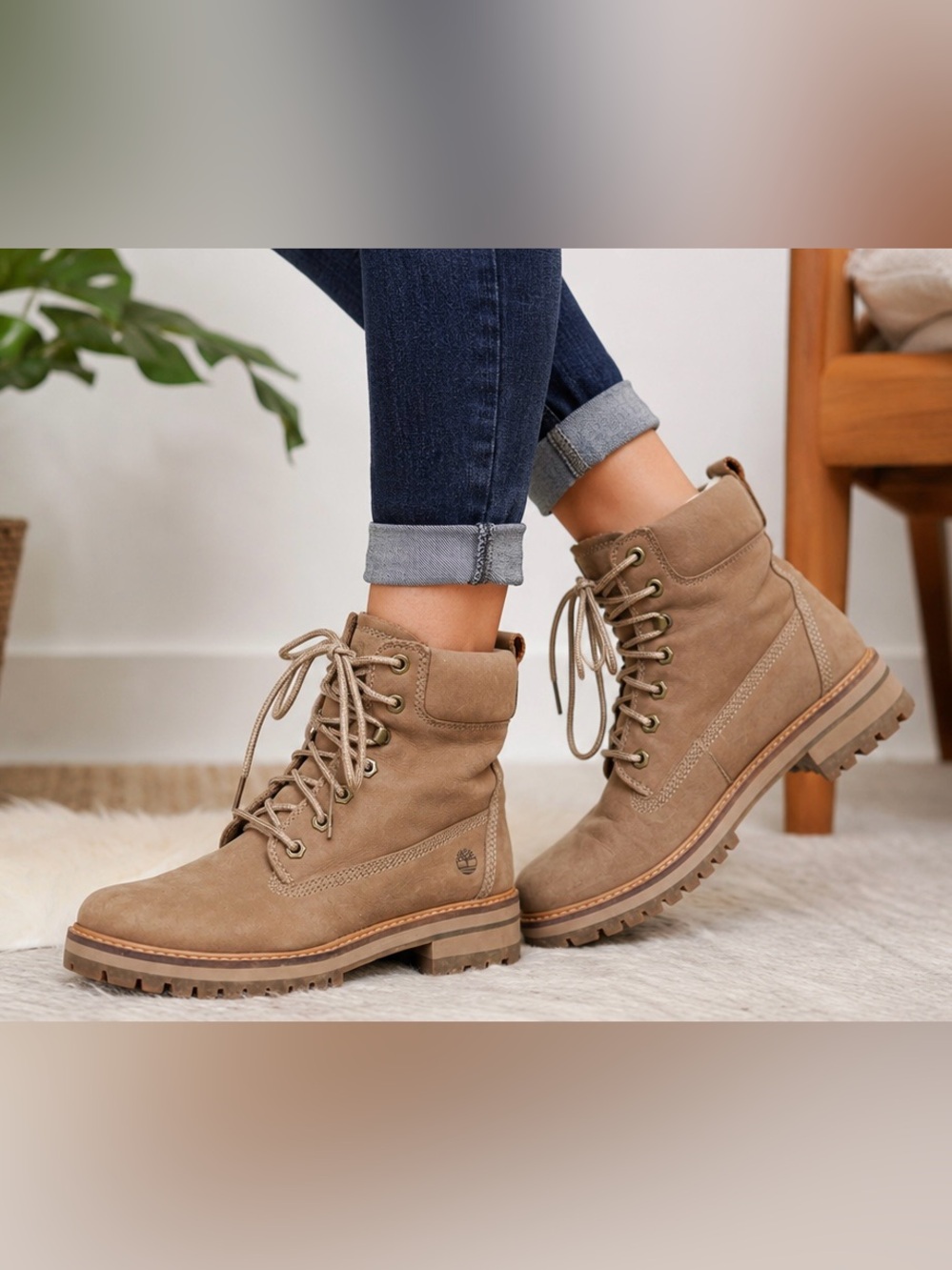 Timberland Women’s Tan/Brown Nubuck Leather Lace Up Hiking Boots Size 8